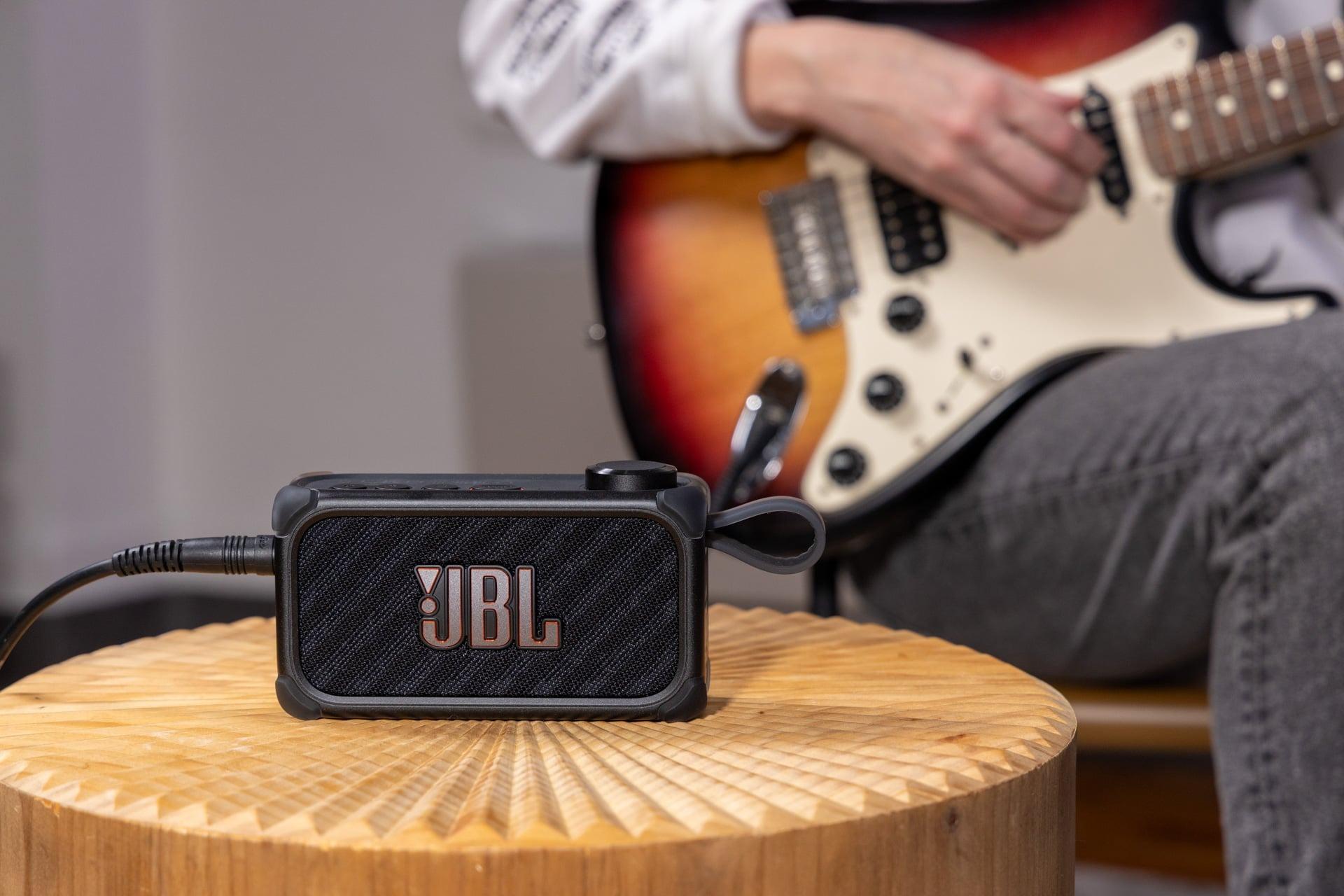 JBL Bandbox Solo、本命となるAIスピーカーはこれだった