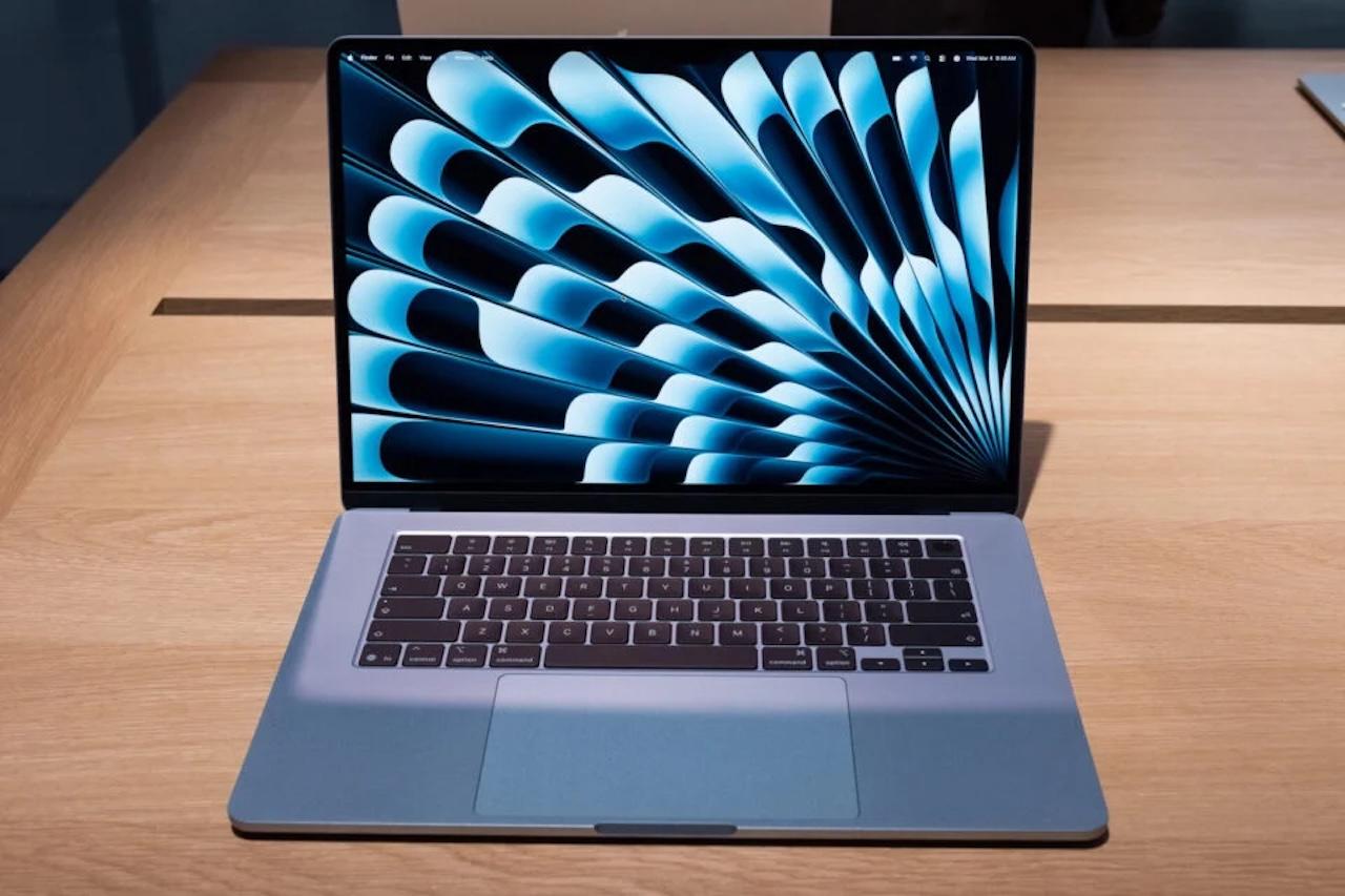 見た目はそのまま、中身は爆イケ。それがM5 MacBook Air