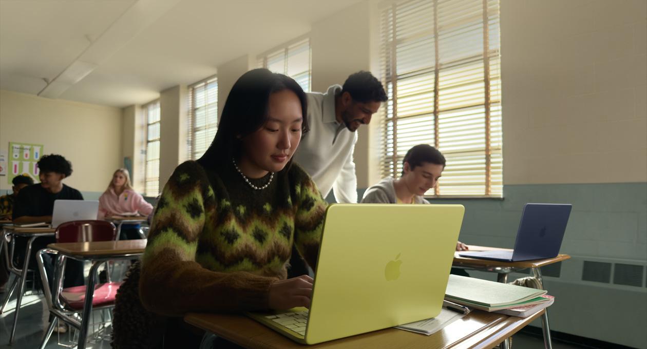 学生のみなさーん、PC選びに迷ったらMacBook Neoがいいのでは?