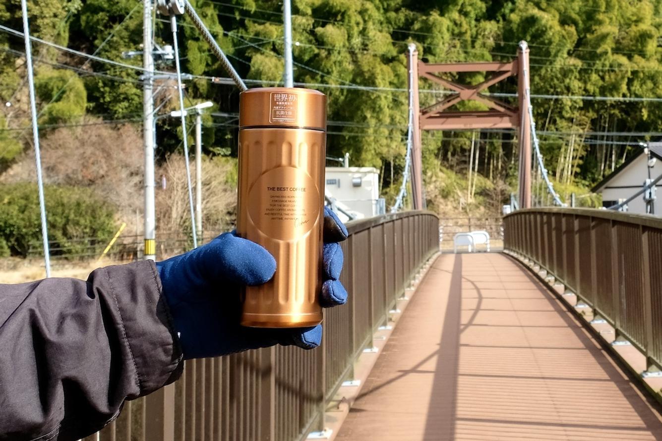 「コーヒー専用のマイボトル」が春のピクニックにぴったりな理由