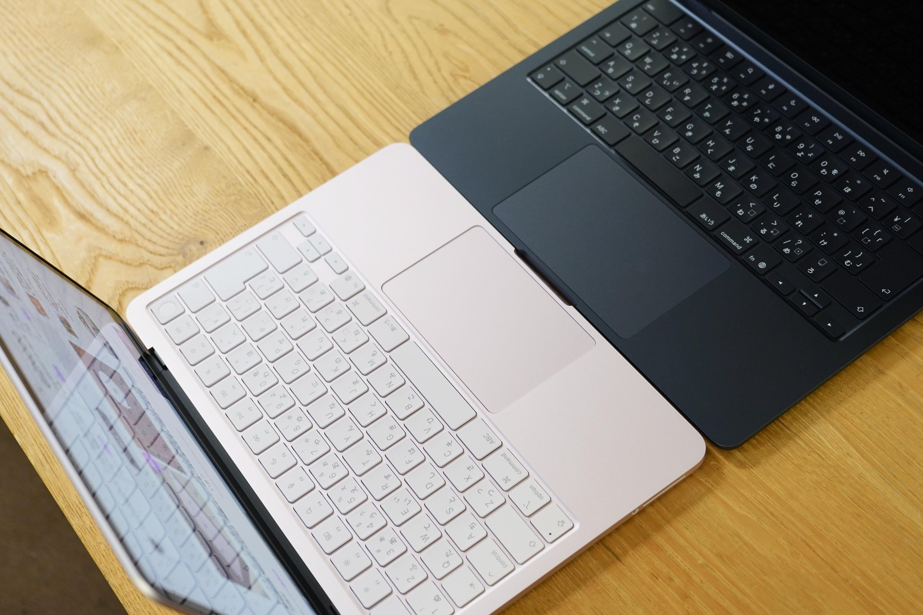 MacBook Neoのトラックパッドは押せる（物理）。サイズもちょい