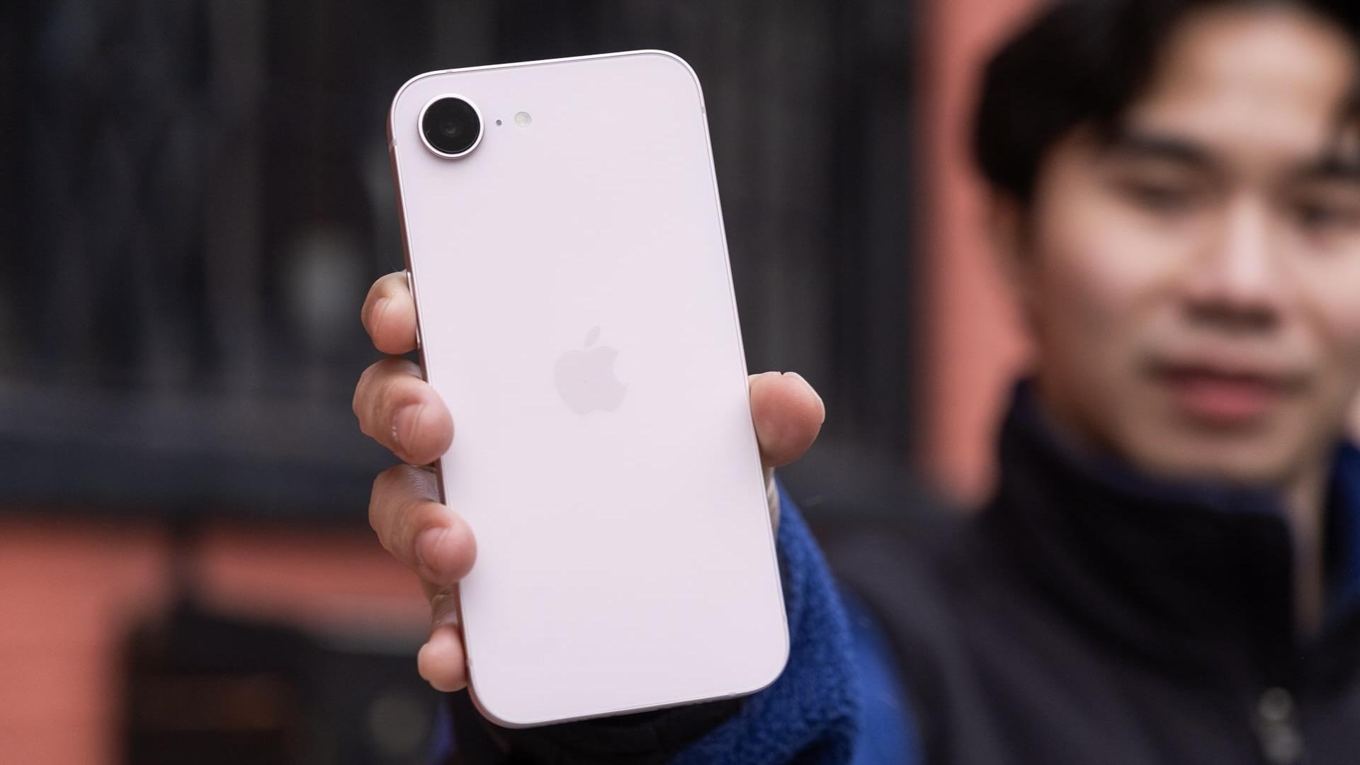 値段そのままで中身マシマシ。iPhone 17eはスマホの正統進化形
