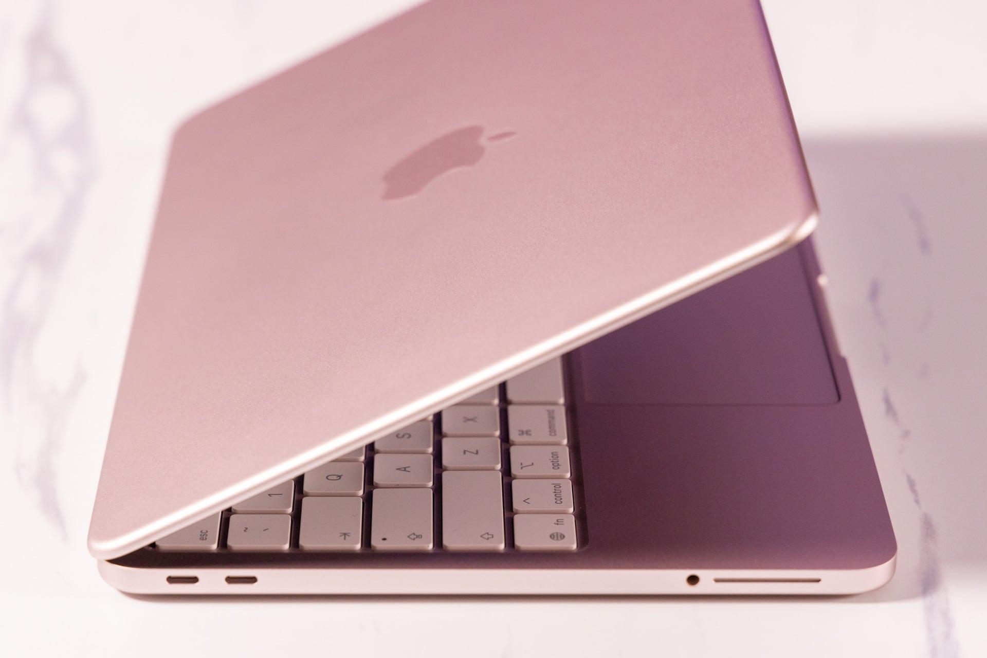 MacBook Neo、廉価版ノートPC界隈ではトップクラス。ライバルっている