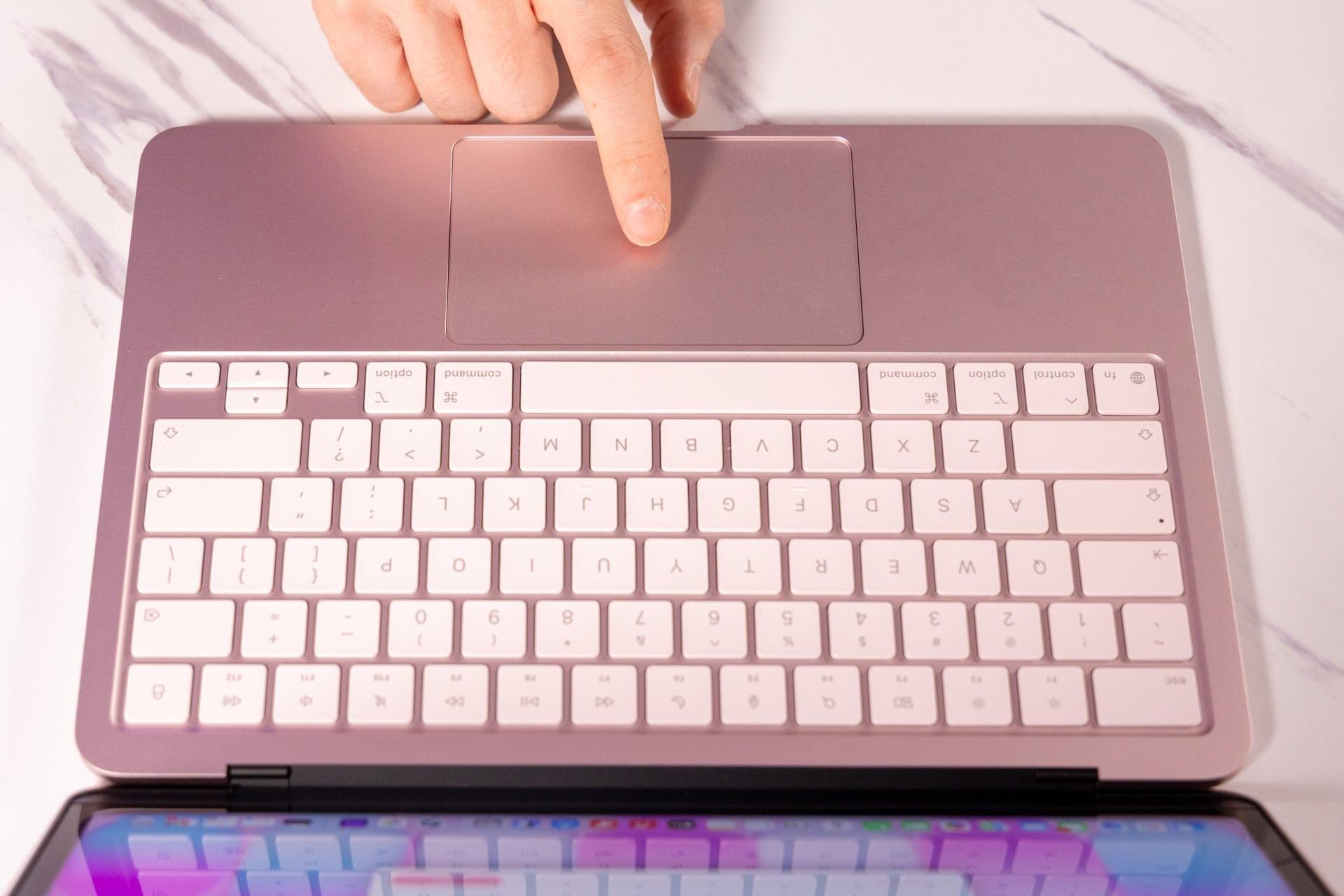 ❤MacBookの様なデザイン❣薄型で持ち運びしやすい♪❤ノートパソコン MacBook Neo、廉価版ノートPC界隈ではトップクラス。ライバルっている