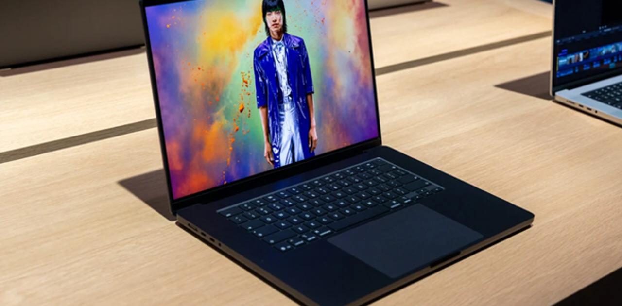 60万円のノート。M5 Max MacBook Proを拝んできた | ギズモード・ジャパン