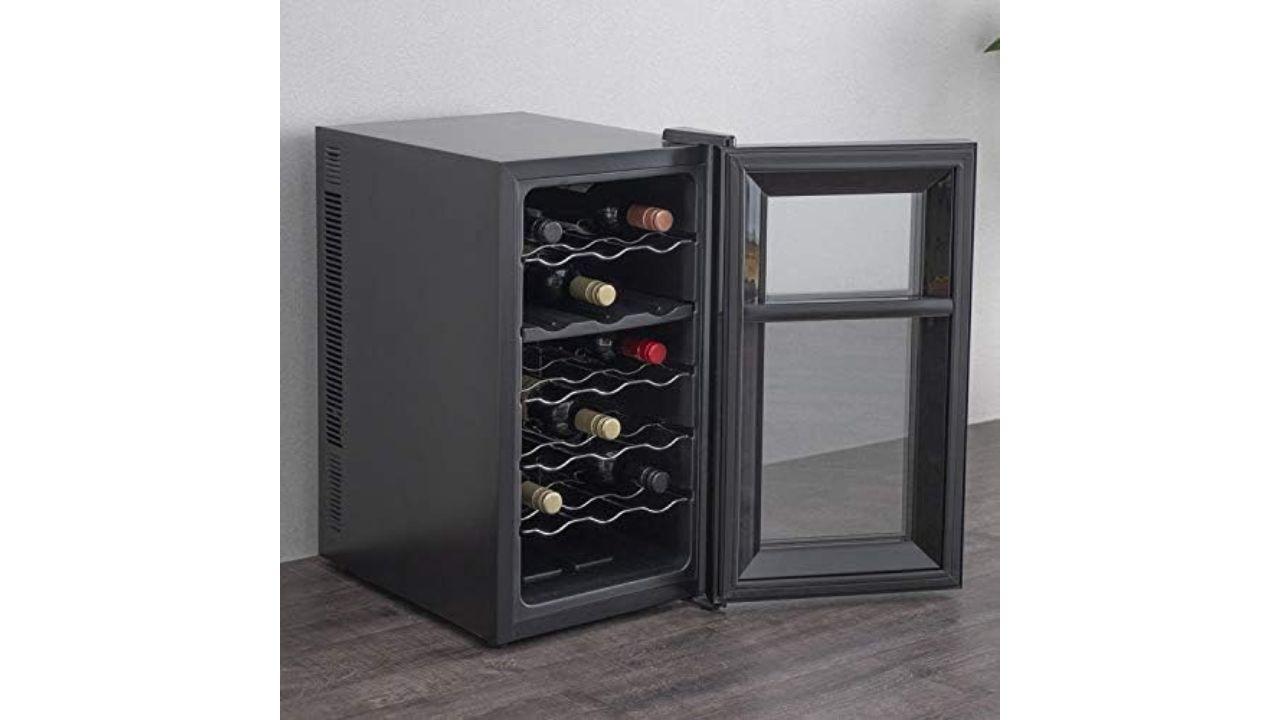 40%還元で実質2万円台!? アイリスのワインセラー、この価格なら置いてみたい！