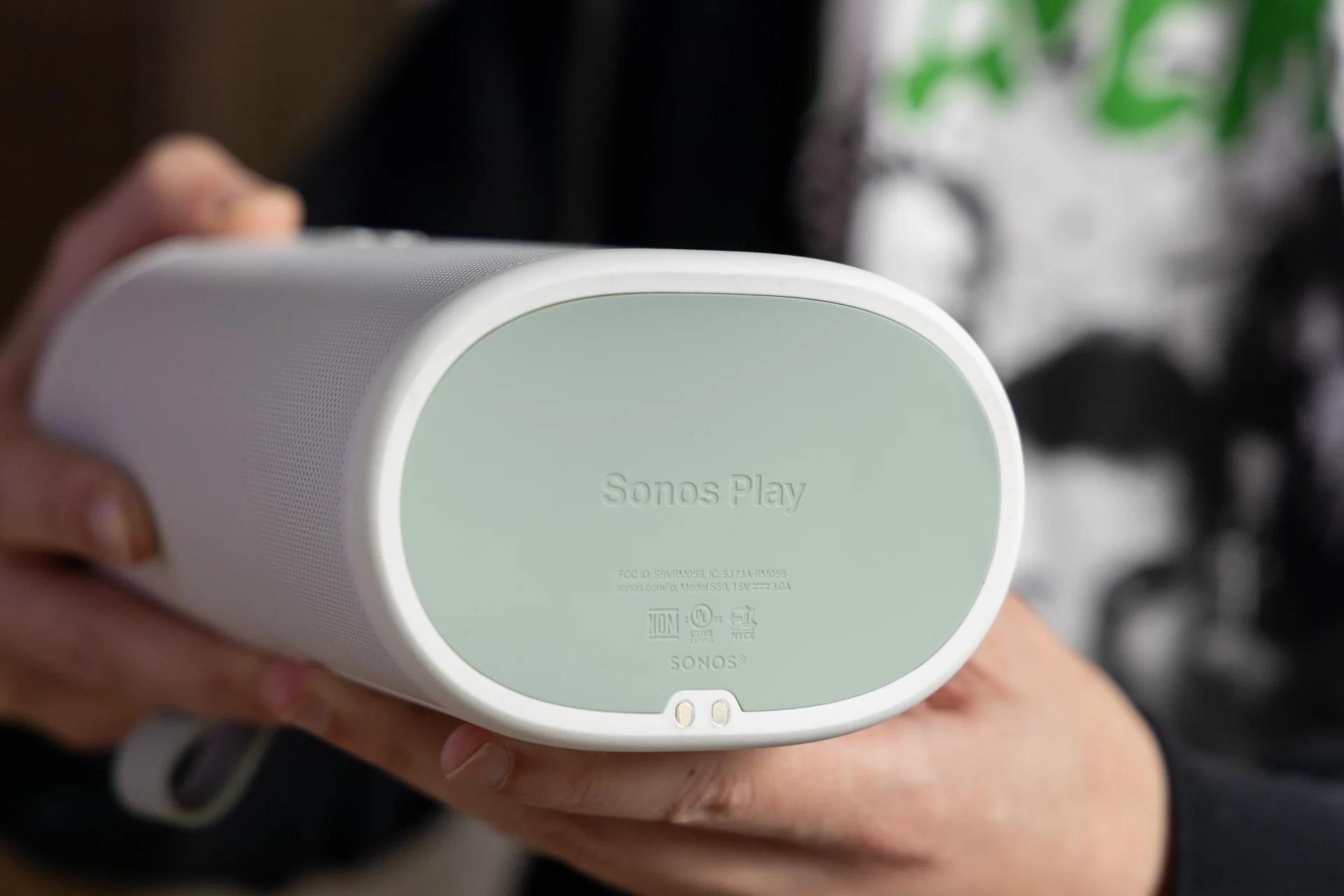 家でも外でも使えてWi-Fi接続もできる汎用性の高いスピーカーSonos