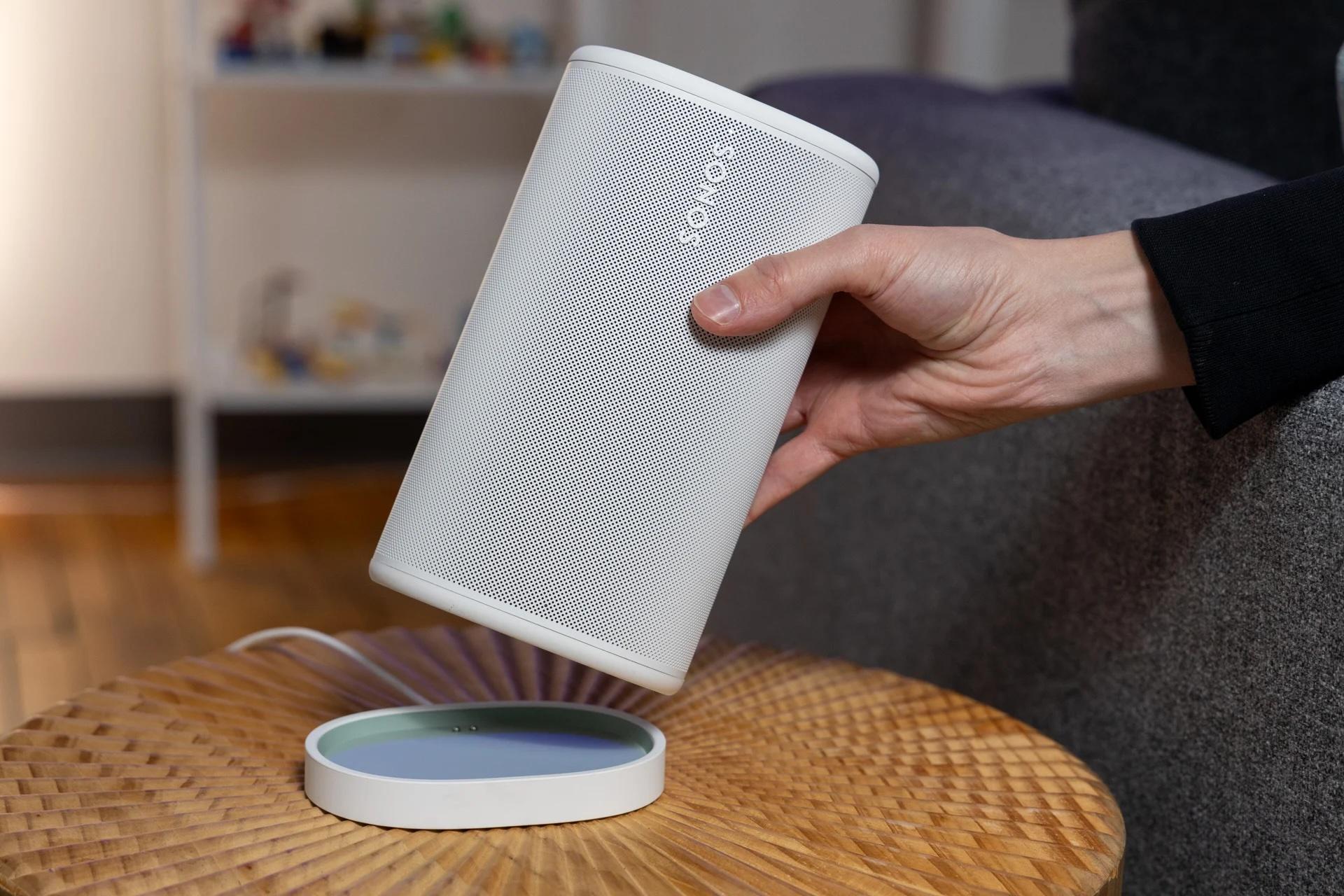 家でも外でも使えてWi-Fi接続もできる汎用性の高いスピーカーSonos