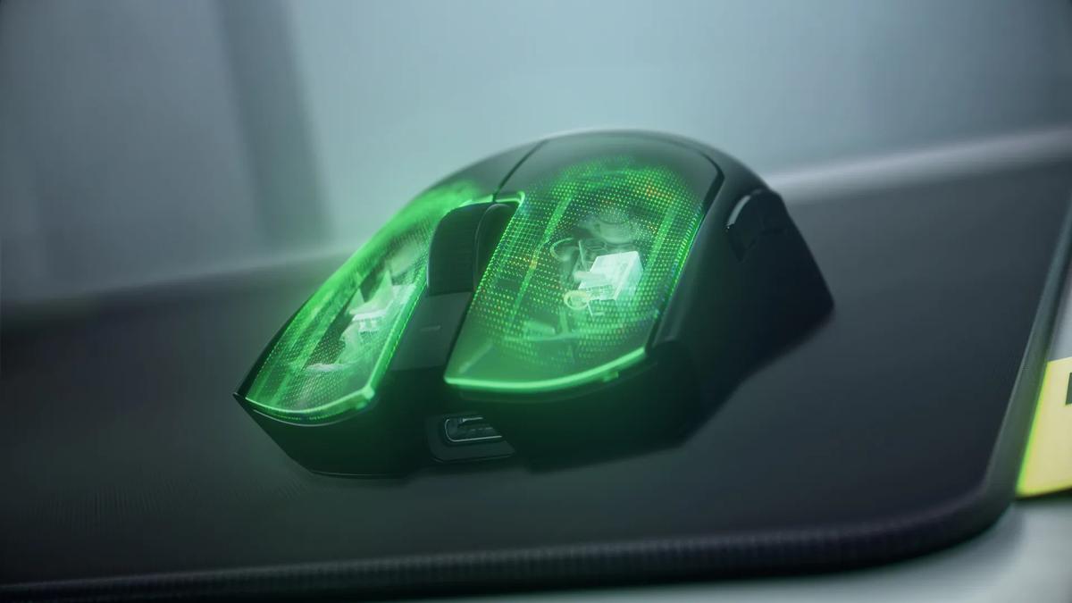軽い、正確、低遅延。すなわち勝てるワイヤレスマウス「Razer Viper V4