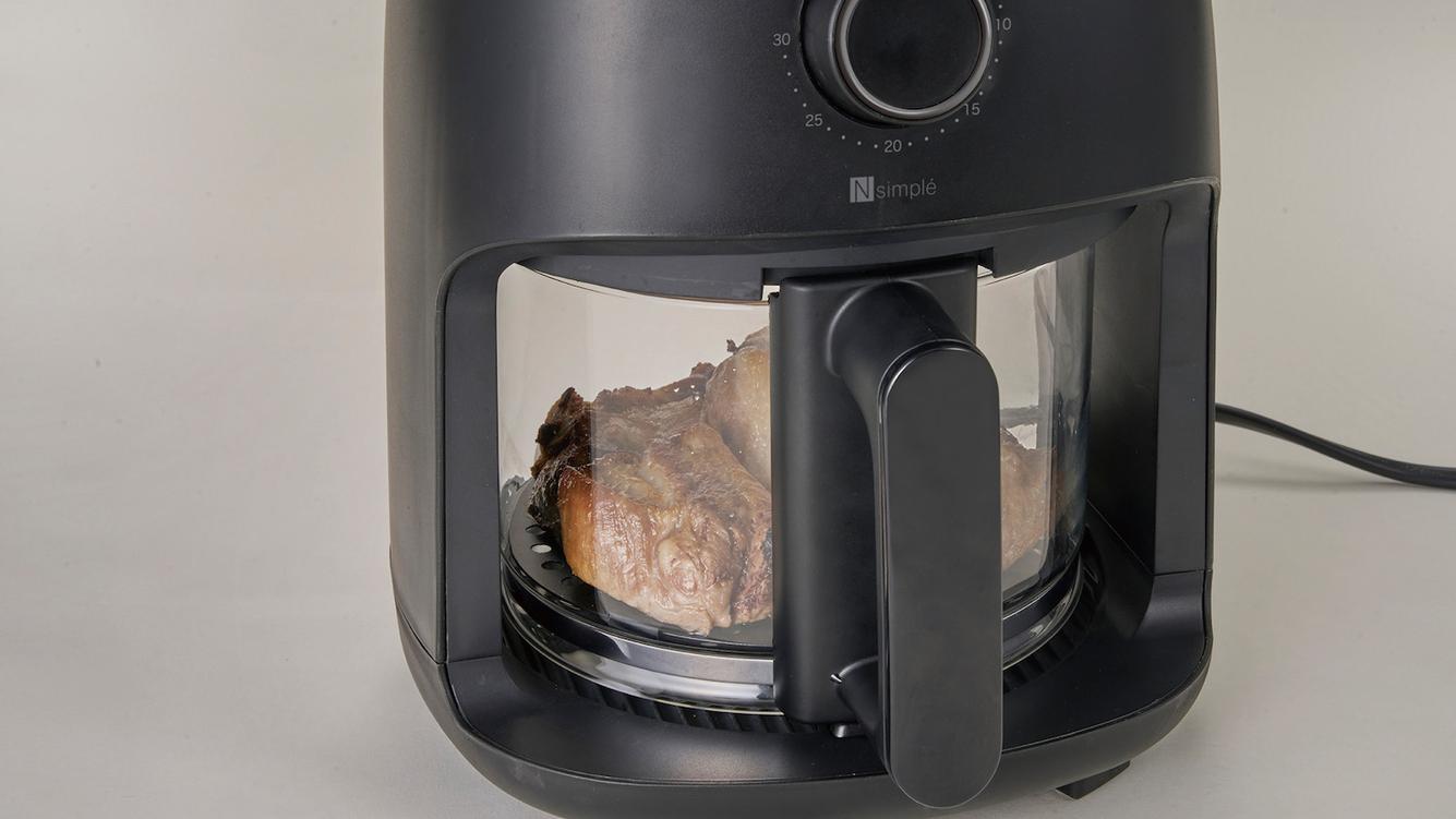 コスパ◎なニトリのノンフライヤー。 シンプル・コンパクトで焦がさない