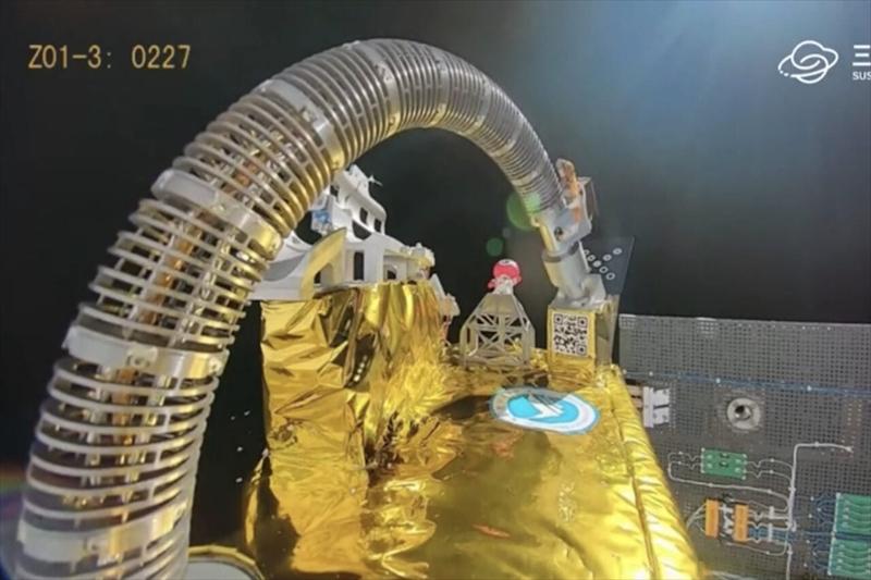 ついに宇宙で衛星に給油。中国発のしなやかロボットアームが未来を変える
