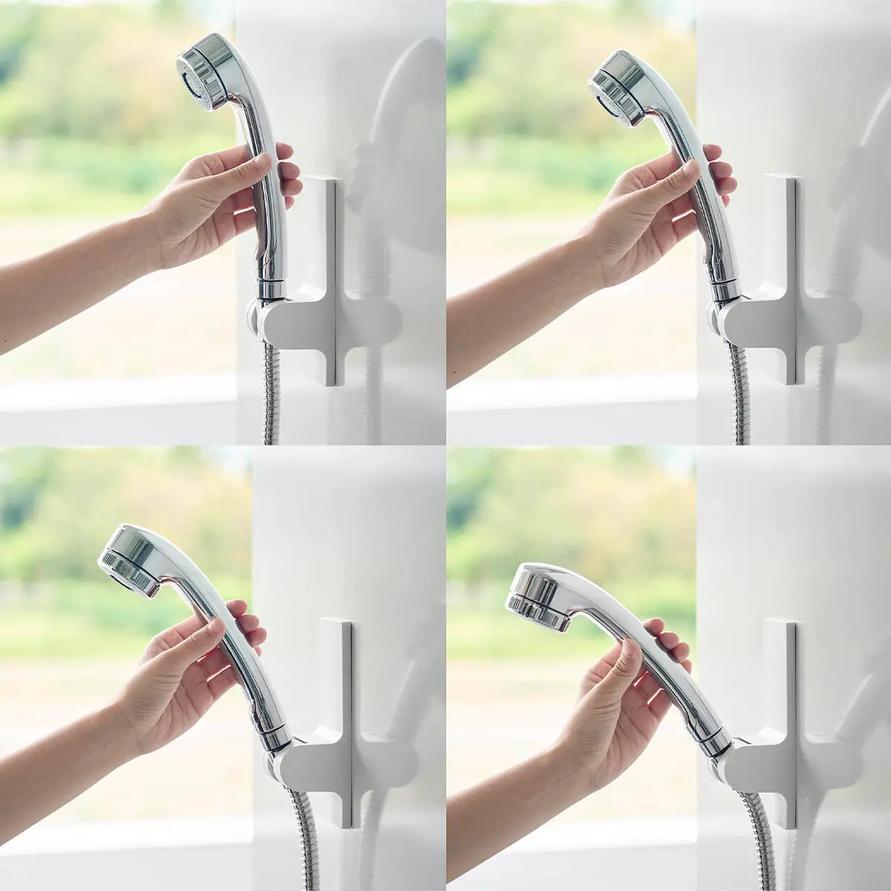 山崎実業の「後付けできるシャワーホルダー」。ペットのお風呂にも活躍