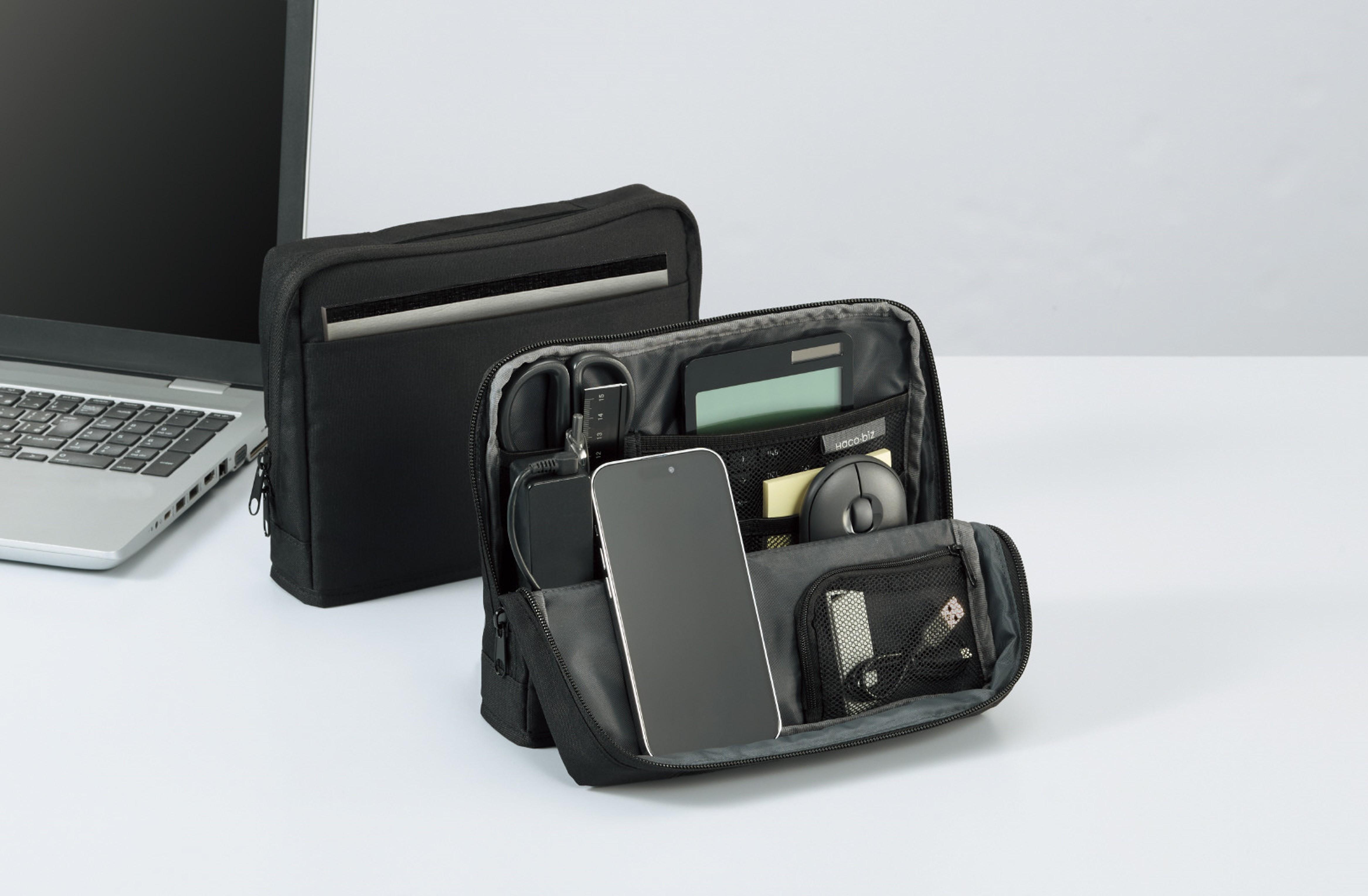 設営0秒の移動基地。ガジェット収納に特化したコクヨのポーチがアップデートしたよ