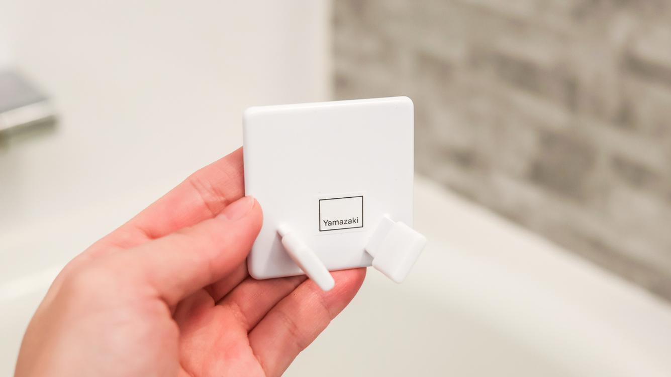 T字カミソリを清潔にスッキリ収納。別注オリジナルアイテムが良かった