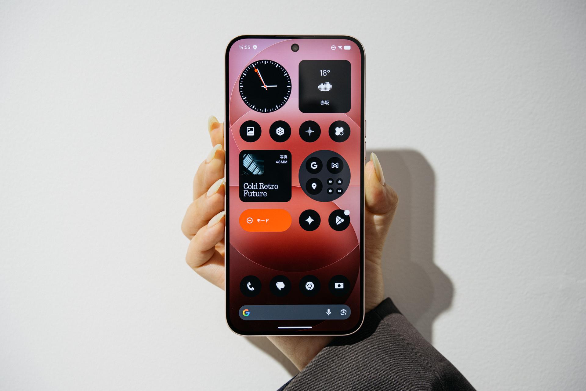 スケスケからアルミへビジュ刷新。手頃さとガチ性能の「Nothing Phone