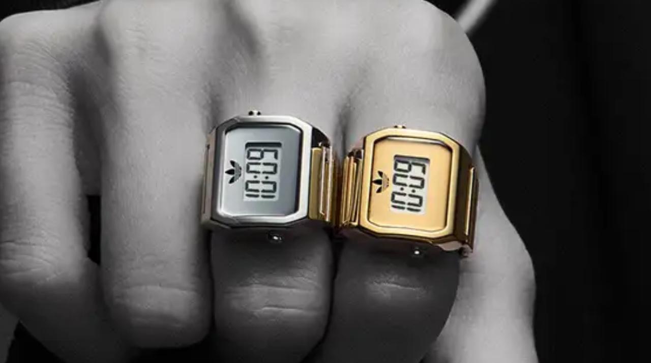 いま指時計がブーム？ アディダスからもリングウォッチ