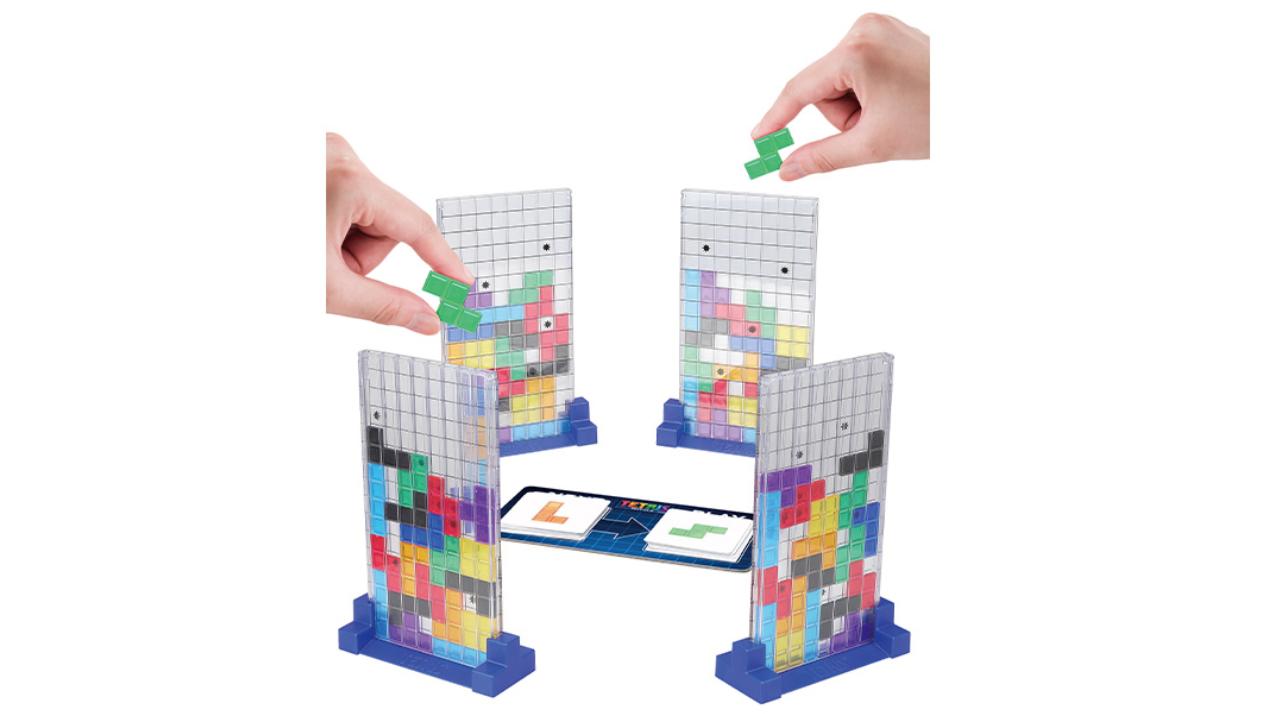 テトリスがアナログ卓上ゲームに。列を揃えても消えないけれど？