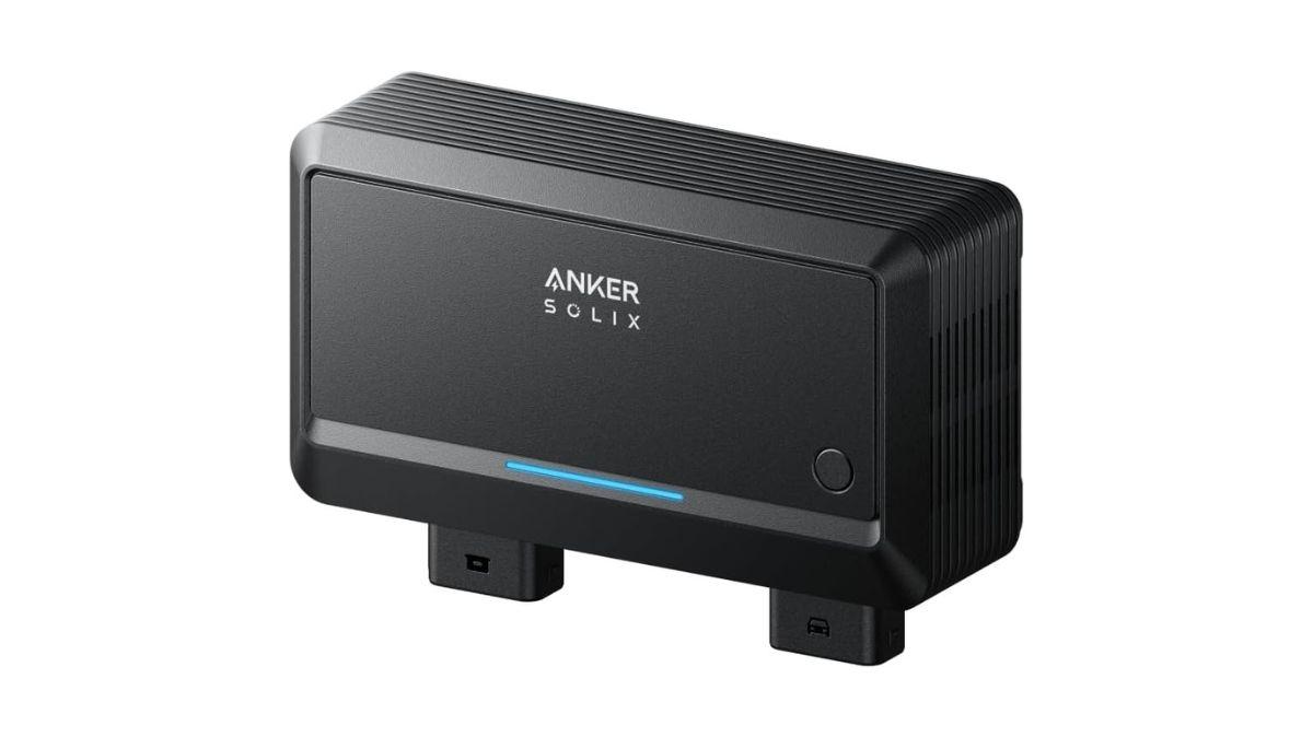 車をただでは走らせないよ。Anker初の走行充電器がほぼ4万円引き