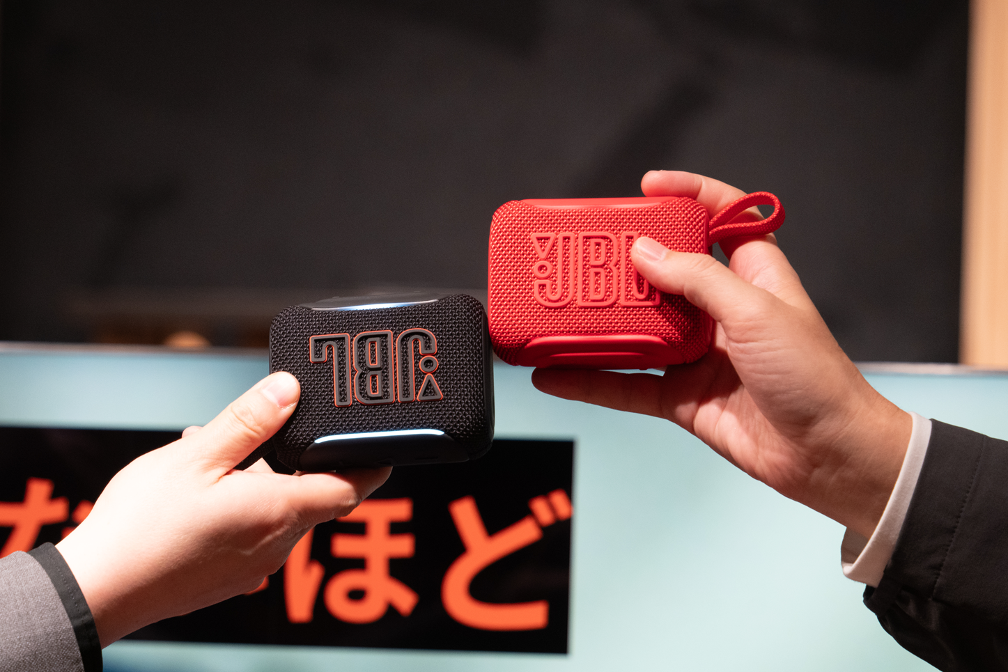 ポケットサイズのJBL、ついにモバイルカラオケまで作っちゃった