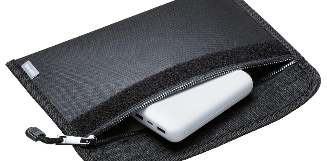 もしもの時のために… 難燃素材を使った燃えにくいバッテリーポーチ