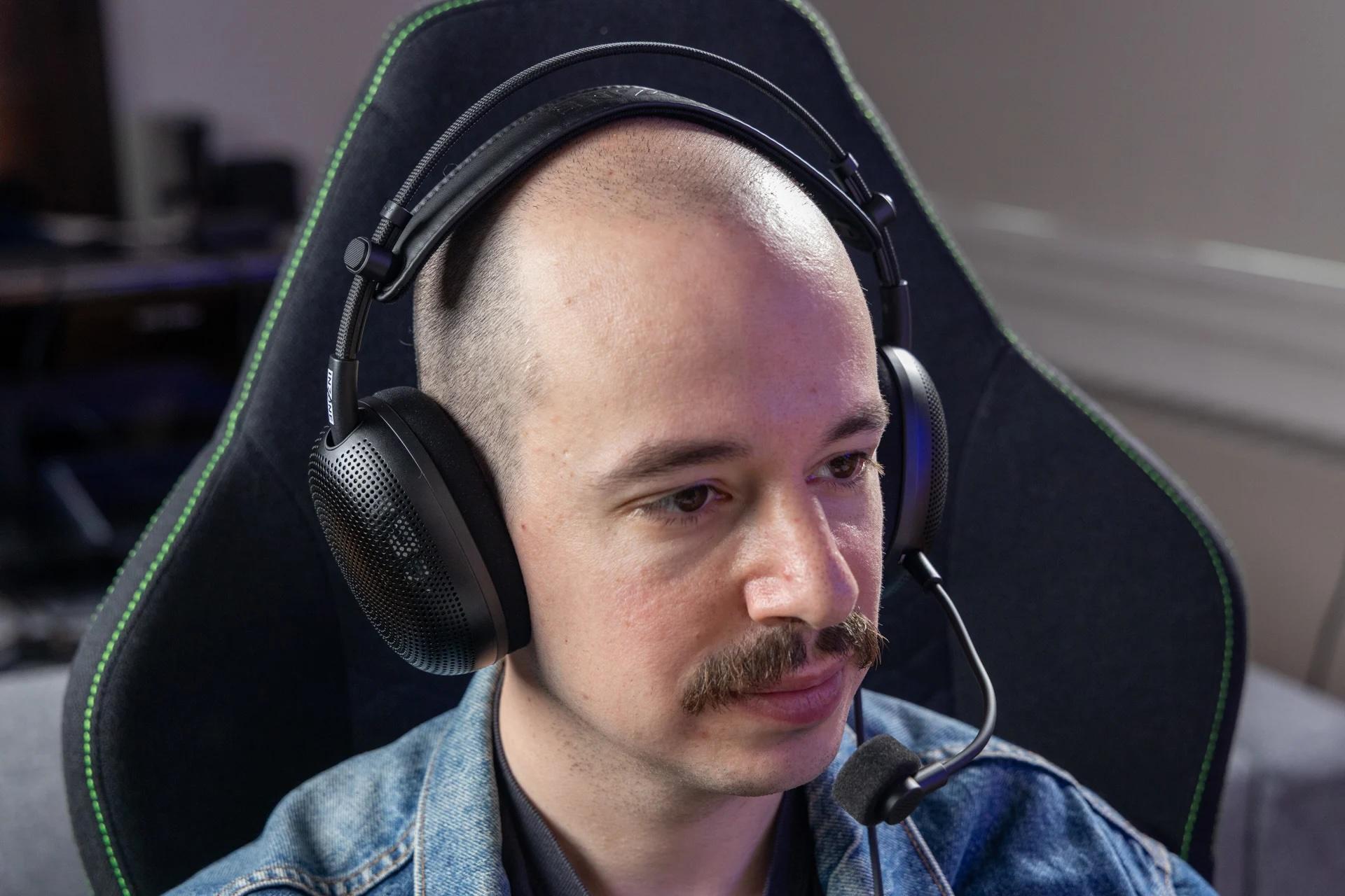 ソニーの新ゲーミングヘッドホン「INZONE H6 Air」：ANCなし背面開放型でマイクも良し