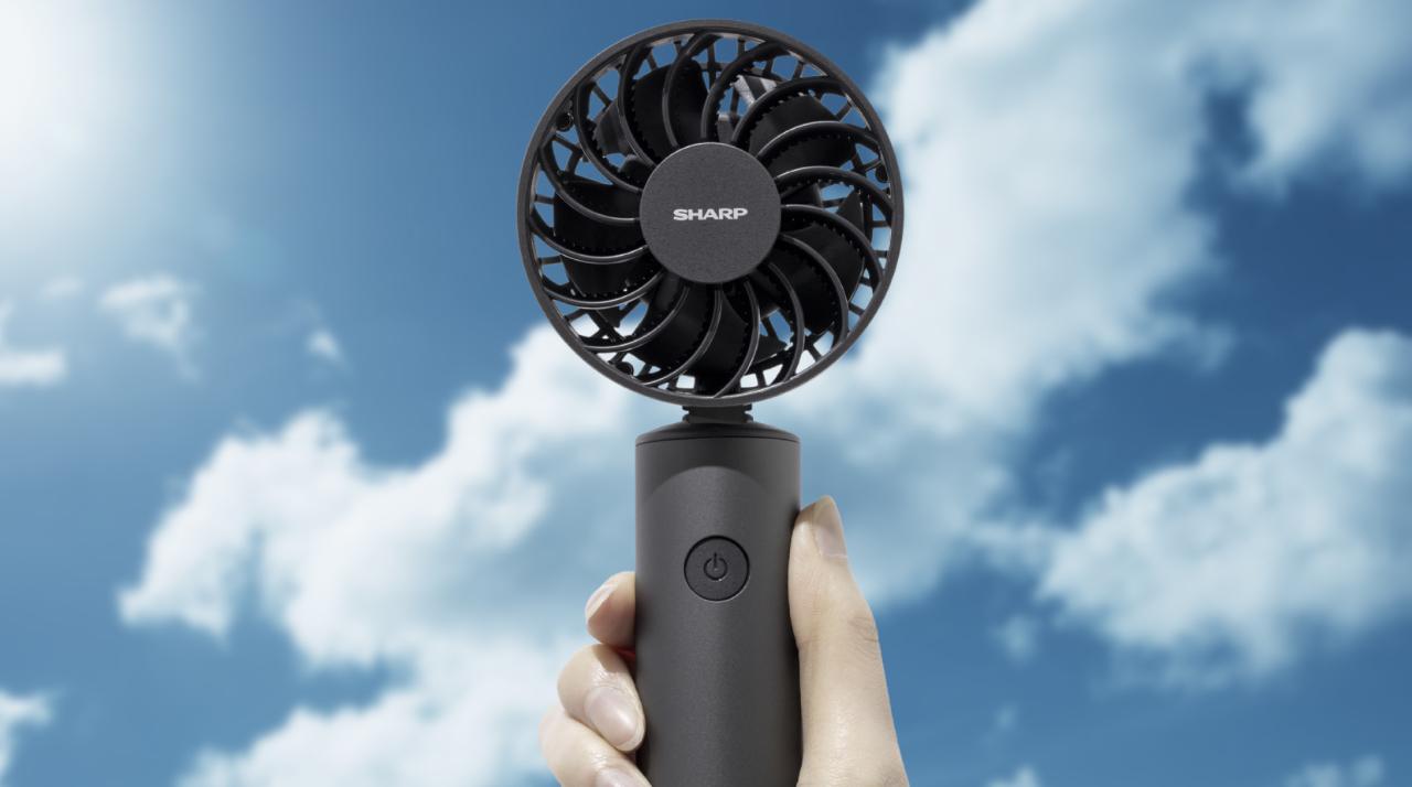 手持ち扇風機、ついにプラズマクラスターを搭載する