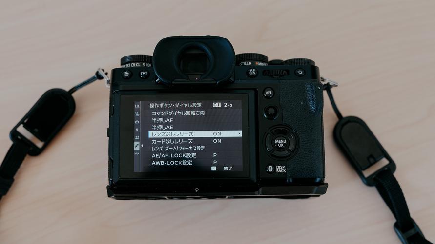 手持ちのミラーレスが「写ルンです」になるレンズ。気軽に撮れて楽しい