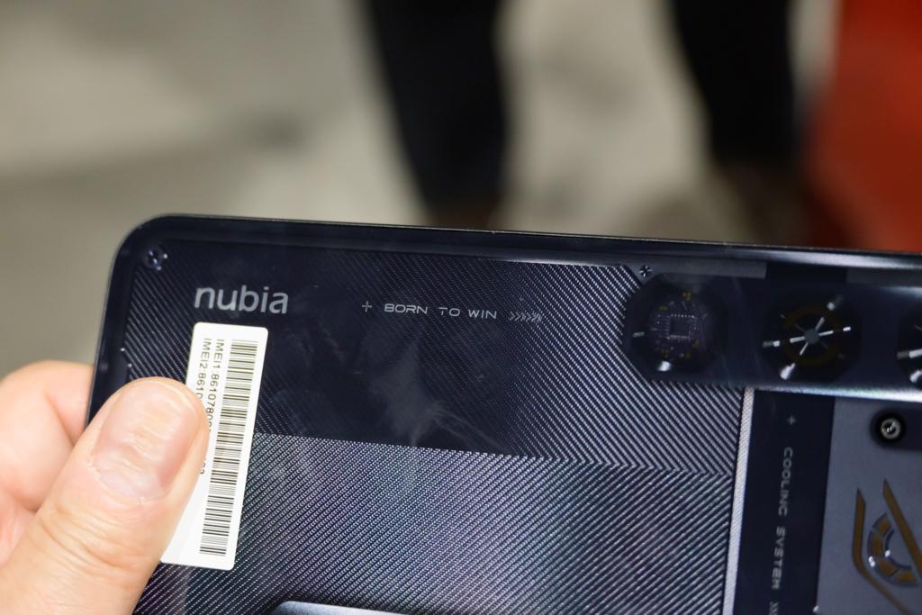 nubia Neo 5 GT｣は、勝つために生まれたゲーミングスマホ | ギズモード