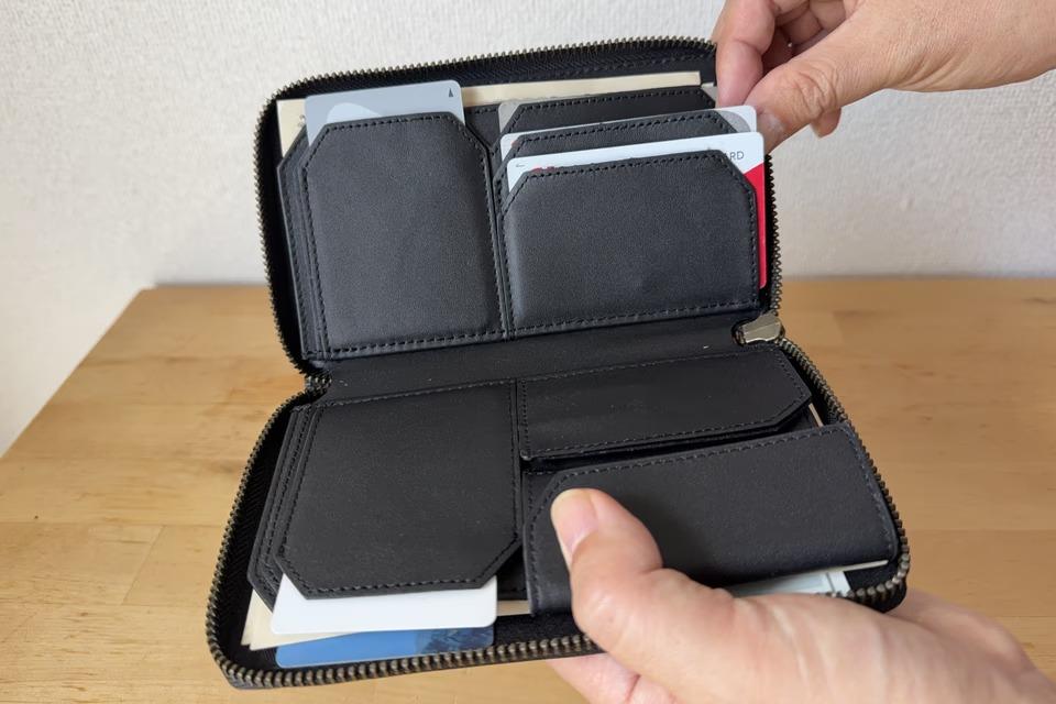 財布ひとつ」で身軽に。スマホも通帳も全部まとめたら、忘れ物が減り