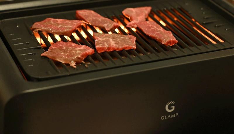 モクモク煙とニオイ残りに終止符。おうち焼肉は「超少煙グリルDX」で