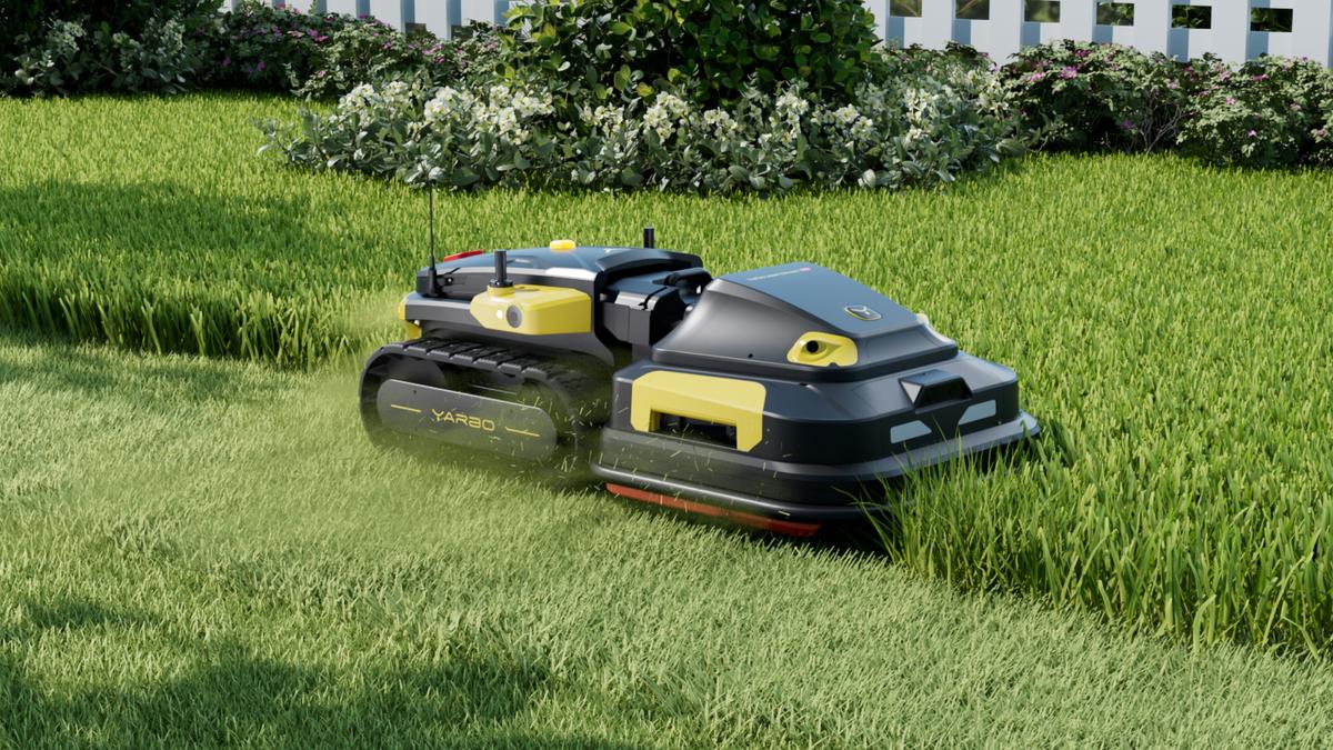 ハッカーに乗っ取られたロボット芝刈り機、人をひきかける 