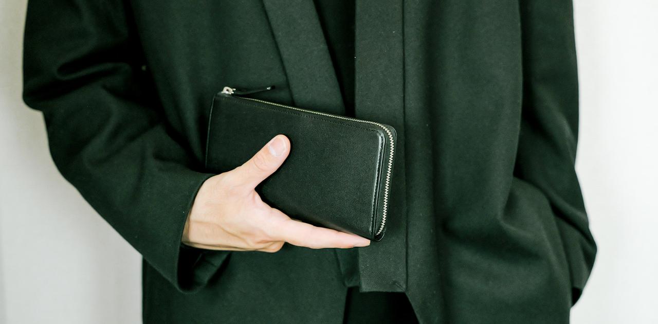 「1ssi slim」で長財布の良さを再認識。カードの収納力もサイズ感も本当にちょうどいい