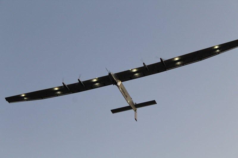 太陽光のパワーだけで世界を一周した飛行機、メキシコ湾に散る