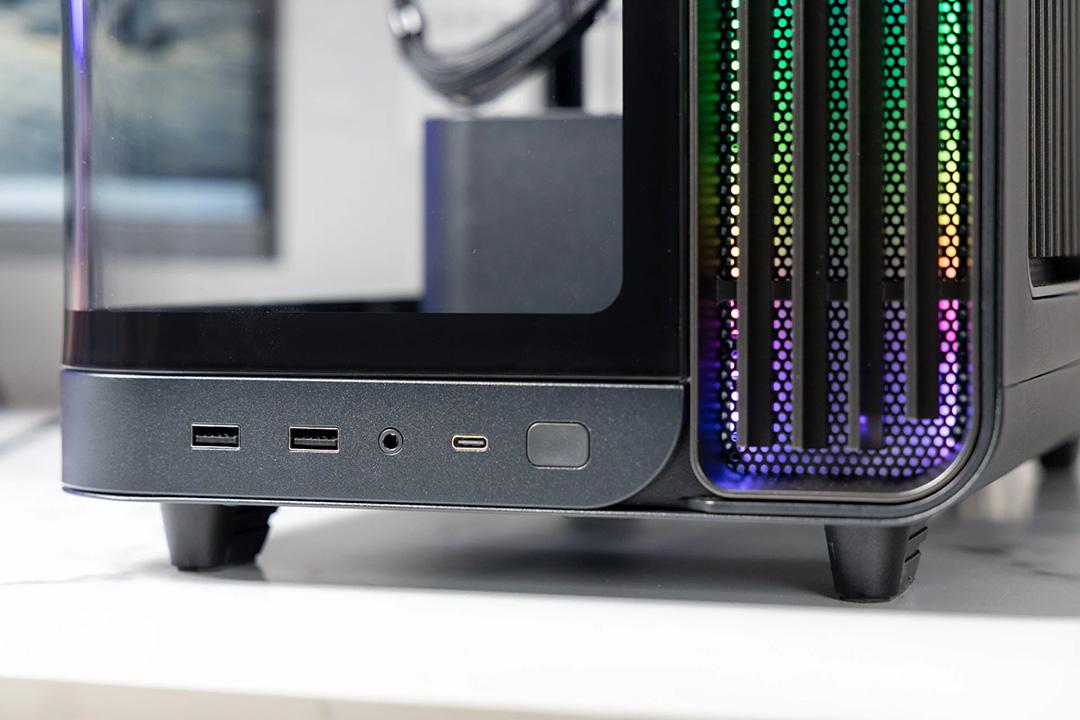完成品だけどちょっと自作。GPUだけ自分で取り付けるiBuyPowerの