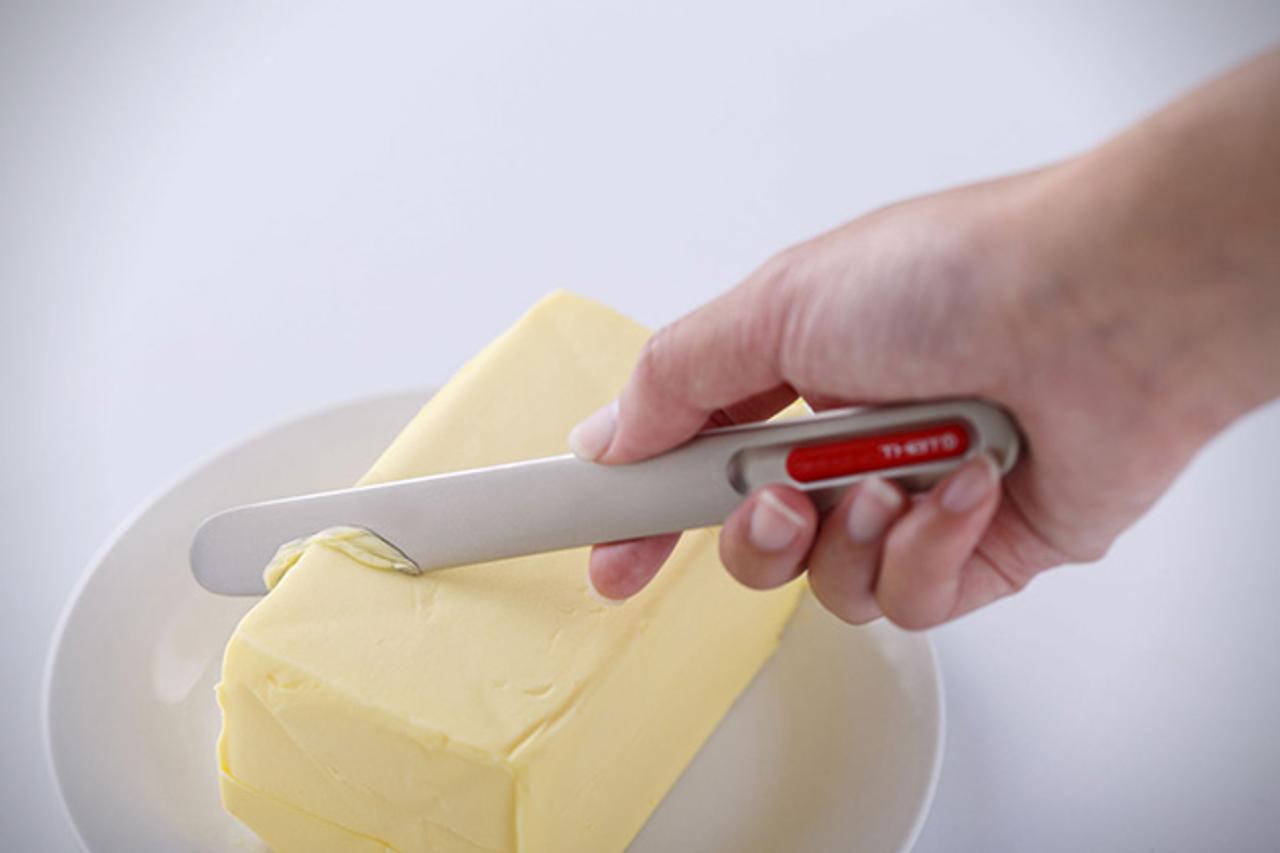 朝が楽しくなりそうな手の熱で溶かして切るバターナイフ