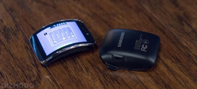 140903samsunggears04.jpg