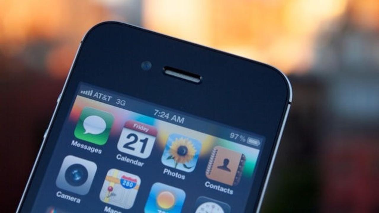 iPhone 4sはiOS 8アプデするだけムダや