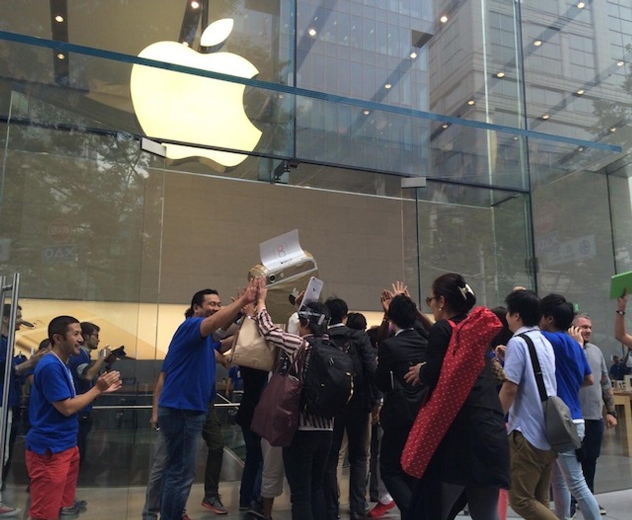 iPhone 6s、アップルストアでは予約なしじゃあ買えません