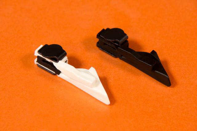 鍵や手間は不要！1分でバッグが開かなくなる革新的な盗難対策『ZippGuard』