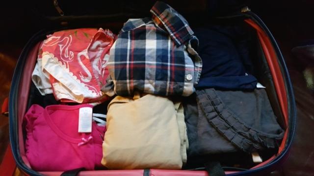 150917suitcase2.jpg