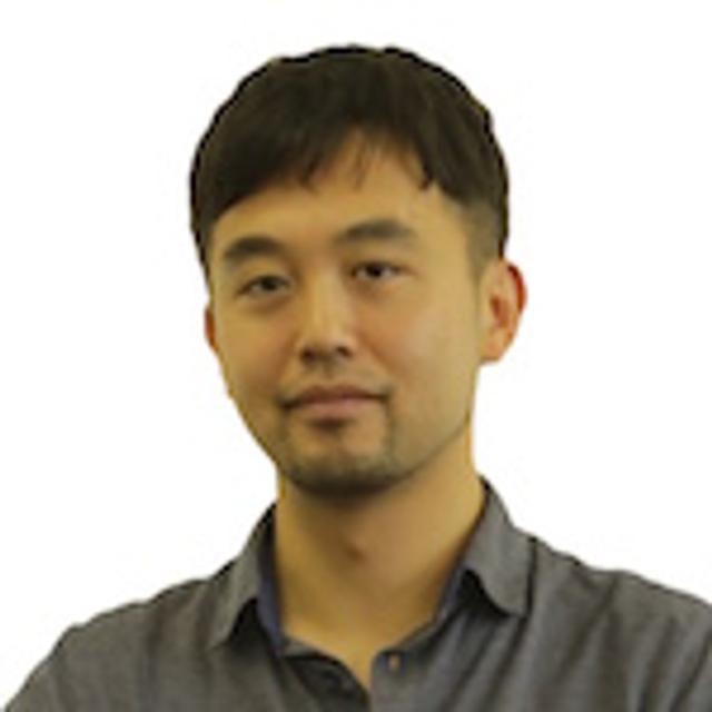 1512_Dominic_prof.jpg