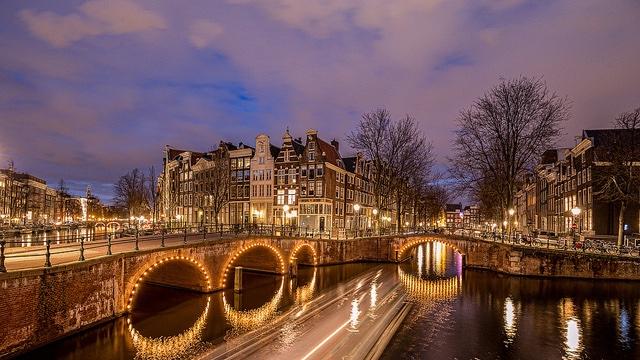 160101amsterdam1.jpg