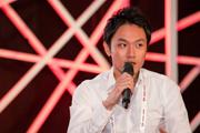 2.5億人の人口を持つインドネシアの中間層がファッションを楽しむために。600ブランドの商品を最安値で提供するECサイトを運営する男の仕事術