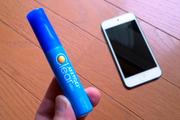 スマホの掃除にはメガネクリーナーが使える【今日のライフハックツール】