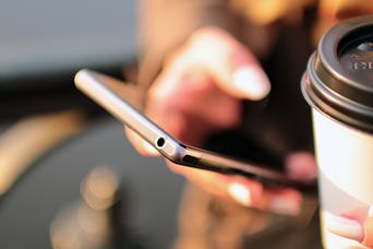 細切れのスクリーンショットを1枚につなげてくれるアプリ【今日のライフハックツール】