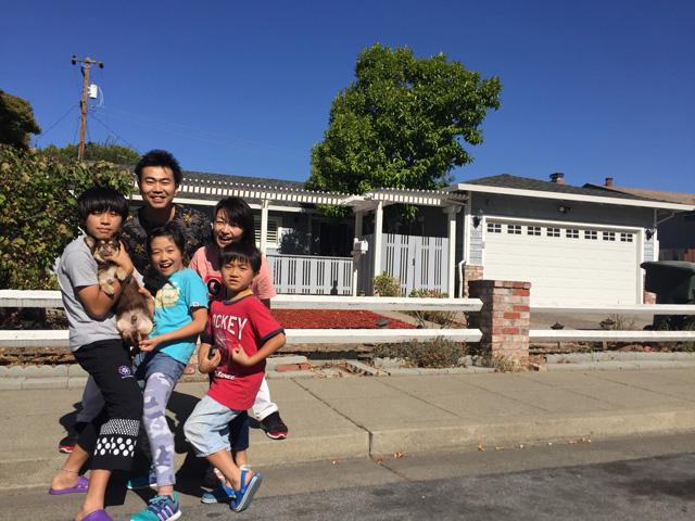 170424_sillicon_valley_family.jpg