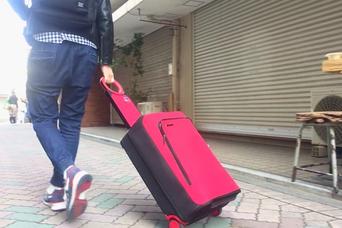 音楽クリエイターに聞いた、旅と仕事がつながる立ち飲みのおもしろさ