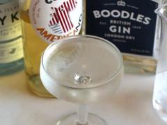 自宅でカクテルを飲むなら知っておきたいグラスの種類と豆知識