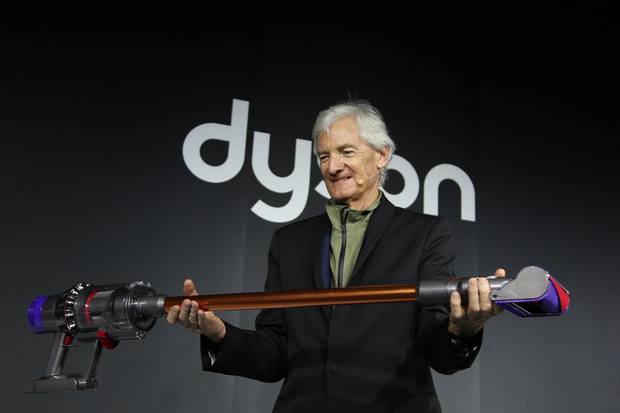 ダイソンのコードレス掃除機「Dyson Cyclone（サイクロン）V10」が