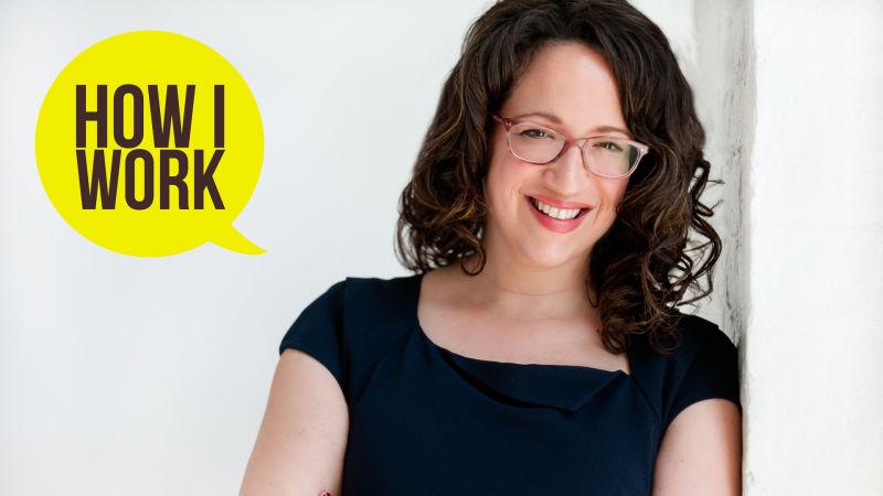 膨大なデータ分析に基づいて未来予測する、未来学者エイミー